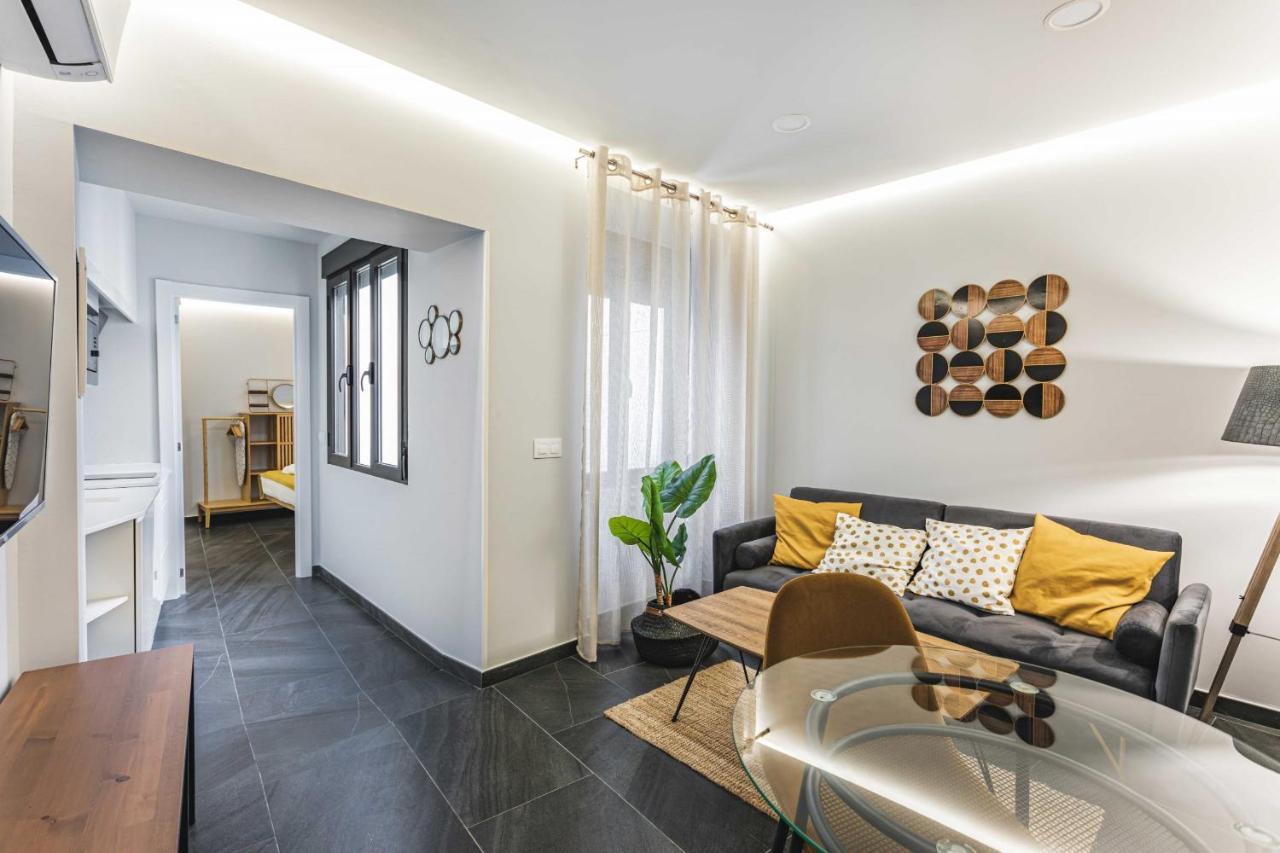Apartamentos Caceres Central Suites "Torres De Caceres" Екстер'єр фото