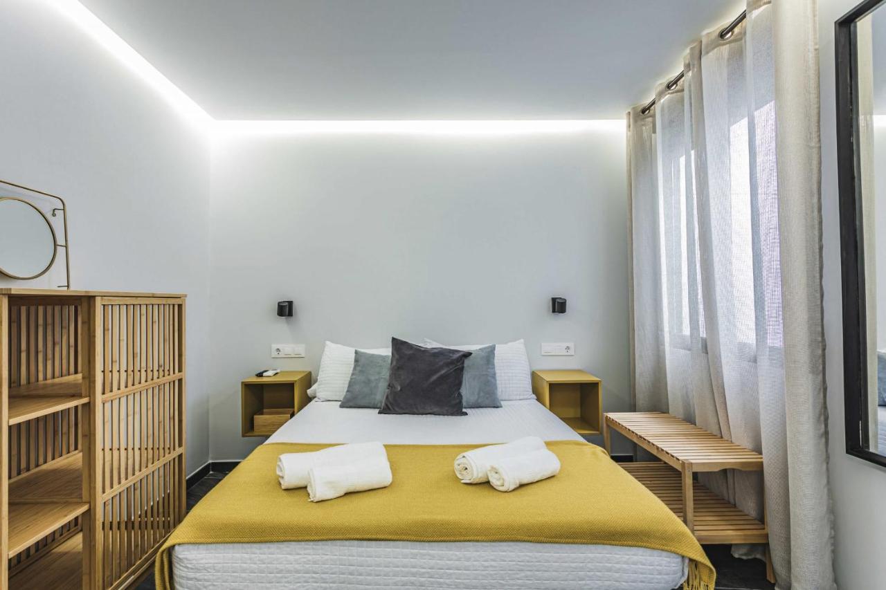Apartamentos Caceres Central Suites "Torres De Caceres" Екстер'єр фото